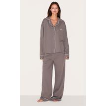 Ensemble de pyjama long gris anthracite à rayures et lisérés surjetées, Gris anthracite