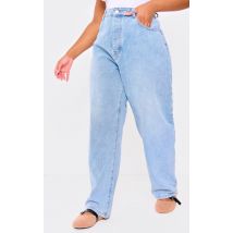 PRETTYLITTLETHING Plus Light Blue Wash Boyfriend Jeans, Light Blue Wash