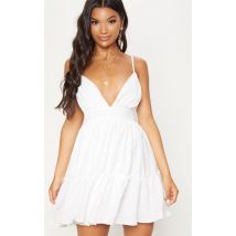 Robe patineuse blanche froncée et volantée, Blanc