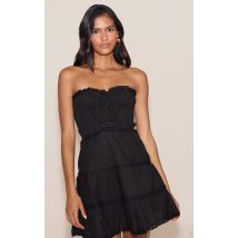 Robe bustier droite noire froncée à détail brodés, Noir