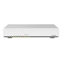 QNAP QHora-301W Wi-Fi 6 Dual-Port 10GbE SD-WAN Router