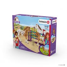 Set Figurine Et Accessoires - L'Entraînement Au Concours D'Horse Club Lisa - Schleich