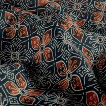 Tissu Voile De Coton Batik Madras Fleuri Sur Fond Bleu Indigo - Craftine