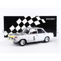 Voiture Miniature De Collection - Minichamps 1/18 - Bmw 1800 Tisa - Blanc Et Silver - Minichamps