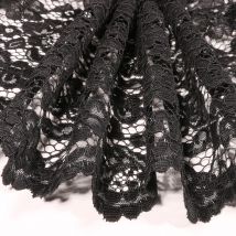 Tissu Dentelle Lessana Sur Fond Noir - Au Mètre - Craftine