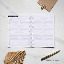 Agenda Familial Non Daté Daisy - WOMEN WARRIORS