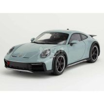 Voiture Miniature De Collection - Minichamps - Porsche 911/992 Dakar 2022 - Échelle 1/18 - Vert Green Metal - Métal Monté - Minichamps