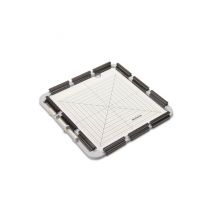Cadre De Broderie À Pinces De Taille Moyenne - 215x215mm - Bernina : La Solution Parfaite Pour Les Passionnés De Quilt Blanc - Bernina