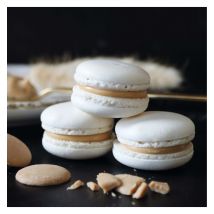 Préparation Coques Macarons Natures - Scrapcooking