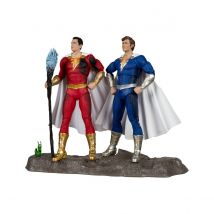 Dc Multiverse - Pack De 2 Figurines Shazam (battle Damage) & Freddie Freeman (gold Label) 18 Cm - Mcfarlane Toys