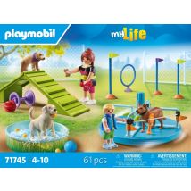 Playmobil - Aire De Jeux Pour Chiens Et Personnages - 71745