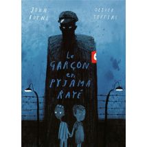 Le Garçon En Pyjama Rayé
