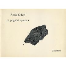 Le Peignoir À Plumes
