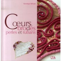Coeurs Brodes Perles Et Rubans
