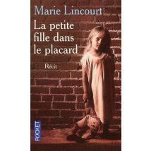 La Petite Fille Dans Le Placard