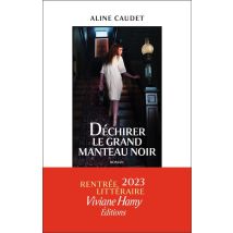Déchirer Le Grand Manteau Noir