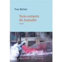 Trois Enfants Du Tumulte