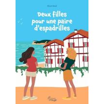 Deux Filles Pour Une Paire D'Espadrilles