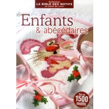 Enfants Et Abécédaires
