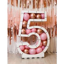 Structure chiffre blanc pour ballons 64 cm en carton à garnir