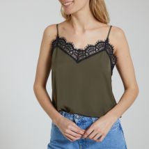 Top con encaje