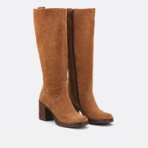 Botas de piel con tacón, puntera cuadrada