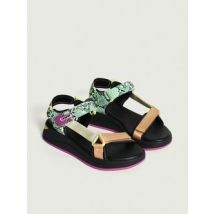 Sandalias Island Tenos