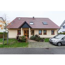 Quaint Apartment in Kuhlungsborn with Garden