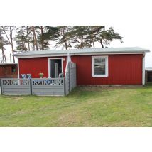 Gorgeous Bungalow in Pepelow near Sea Beach