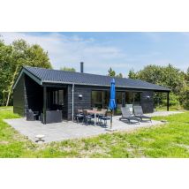 6 person holiday home on a holiday park in Blavand