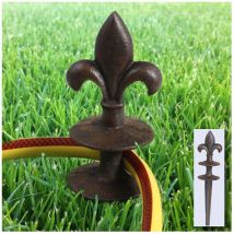 Gusseisen Umlenkpflock Dunkelbraun - Lilie - Gartenschlauch Führung mit Erdspieß - Garten Schlauch Führung Halter Eisen Pflock