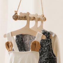 Lot de 30 cintres en bois pour vêtements de bébé - Pour vêtements de bébé - Pour chambre d'enfant - Ahlsen