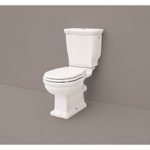 Sanitari Hermitage distanziati da muro monoblocco con sedile