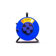 Aufrollsystem Mercier 4 Steckdosen - 25m - 250V - 3 g 2,5 mm2 - H07RNF - 900