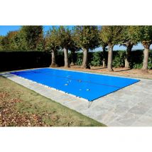 Bâches-piscines.com - Bâche d'Hivernage Bleue 8,70 x 4,70 m Pour Piscine Maximum 8 x 4 m avec Grille Centrale d'Evacuation - Fabrication Française