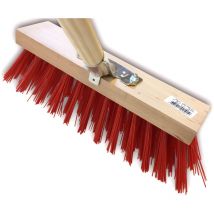 Balai de cantonnier manché Longueur 32 cm Piste Extérieur Garnissage brosse pvc rouge Douille métal boulonnée ø 28 mm Manche bois 1,40 mètre Kibros
