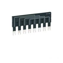 Puentes de unión de 63 a 125A Hager HZI400