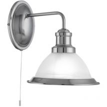 Bistro 1 ljus vgglampa satin silver med skrm i surt glas, E27 - Searchlight