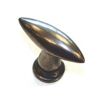 Bouton de porte olive en fer - Dimensions : 41 x 13 - Hauteur : 35 mm - Décor : Poli Dubois