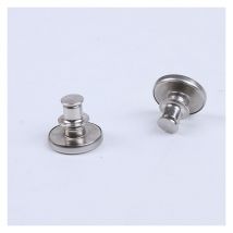Boutons de pantalon sans couture - coupe parfaite
