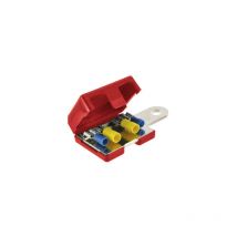 Branchement multiple sur cosse batterie rouge