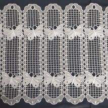 Brise bise papillons en macramé Ecru 0.3x0.45 m