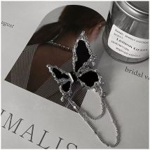Broche en métal à pompon papillon noir pour femme douce et cool