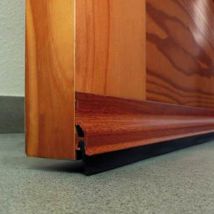 Burcasa - Burlete Bajo Puerta 105Cm Adhesivo Labio Aluminio Sapelly