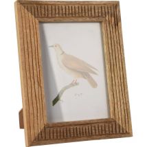 Cadre photo sur pied avec un cadre décoratif en bois de mangue, 18,4 x 23,5 x 2,5 cm.