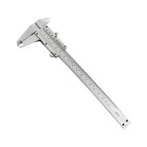 Calibre acero carbono 150 mm , Calibre de acero de 150 mm Acero con alto contenido en carbono. Medidas: 150 mm x 0,02 mmEscala métrica y