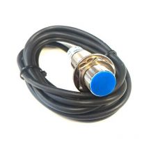 Capteur capacitif 15-30VDC 300 mA EL-XM18-305PMU