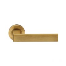 Carlisle Brass - Sasso Lever on Rose Antique Brass