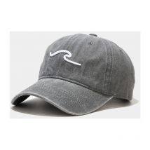 Casquette brodée en trois dimensions délavée pour femme, nouveau style Casquette de baseball polyvalente tendance de la rue pour homme