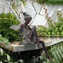 Ornement De Jardin Fée Magique Assise, Tudor Et Turek Assis En Résine Décoration De Jardin 91222 Cm